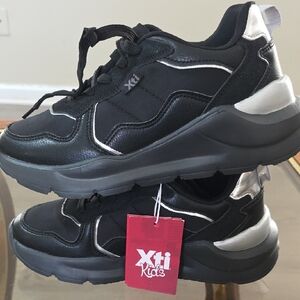 Xti Kids Black Sneakers